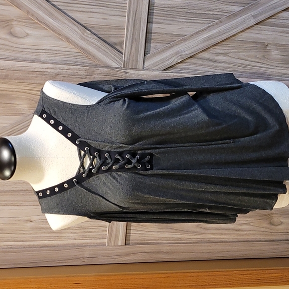 IZ Byer women's top - Picture 1 of 2